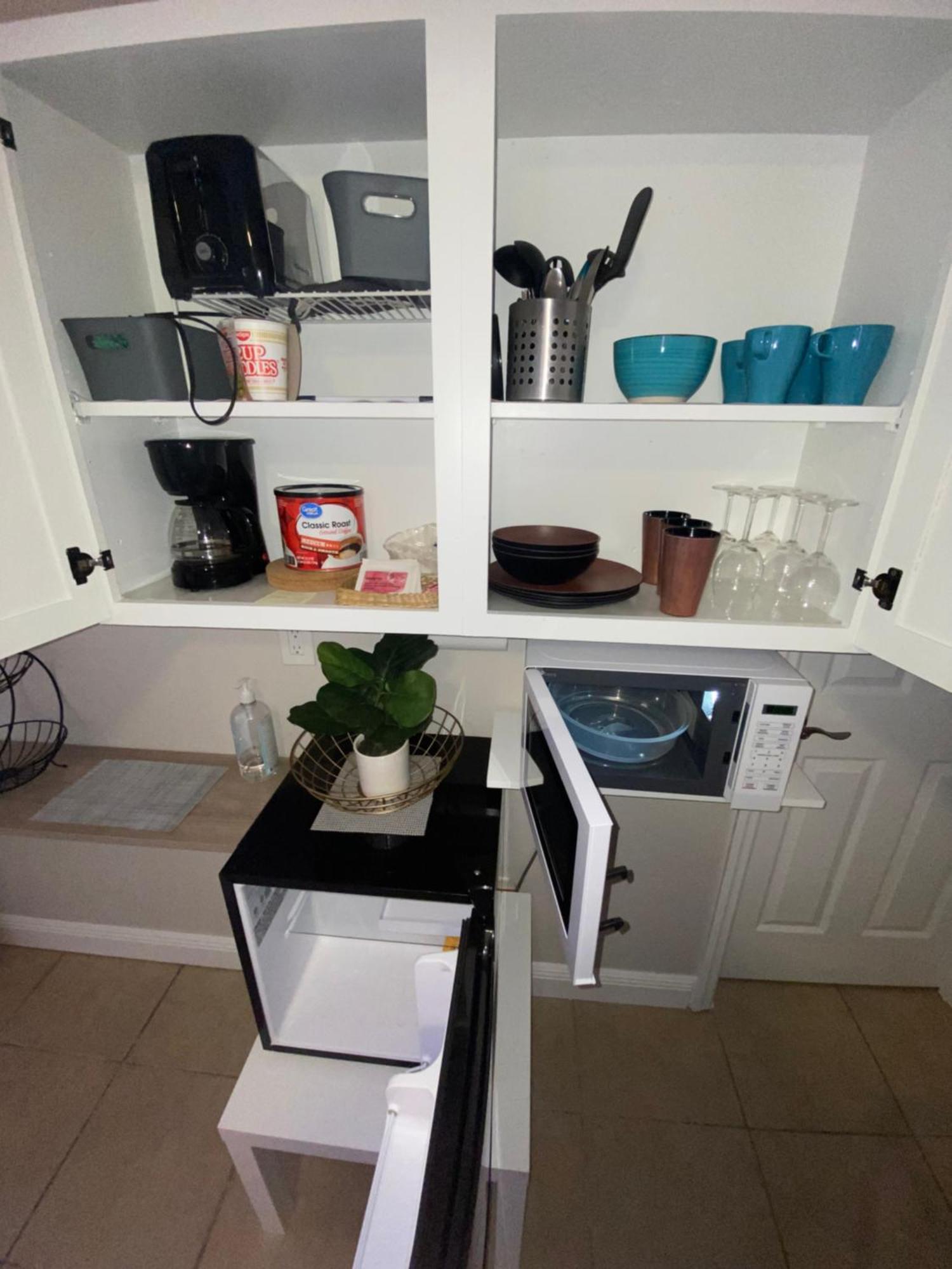 Luxurious Cozy Studio. Tampa Luaran gambar